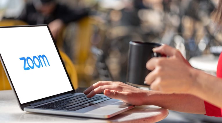 chat-in-zoom-webinar