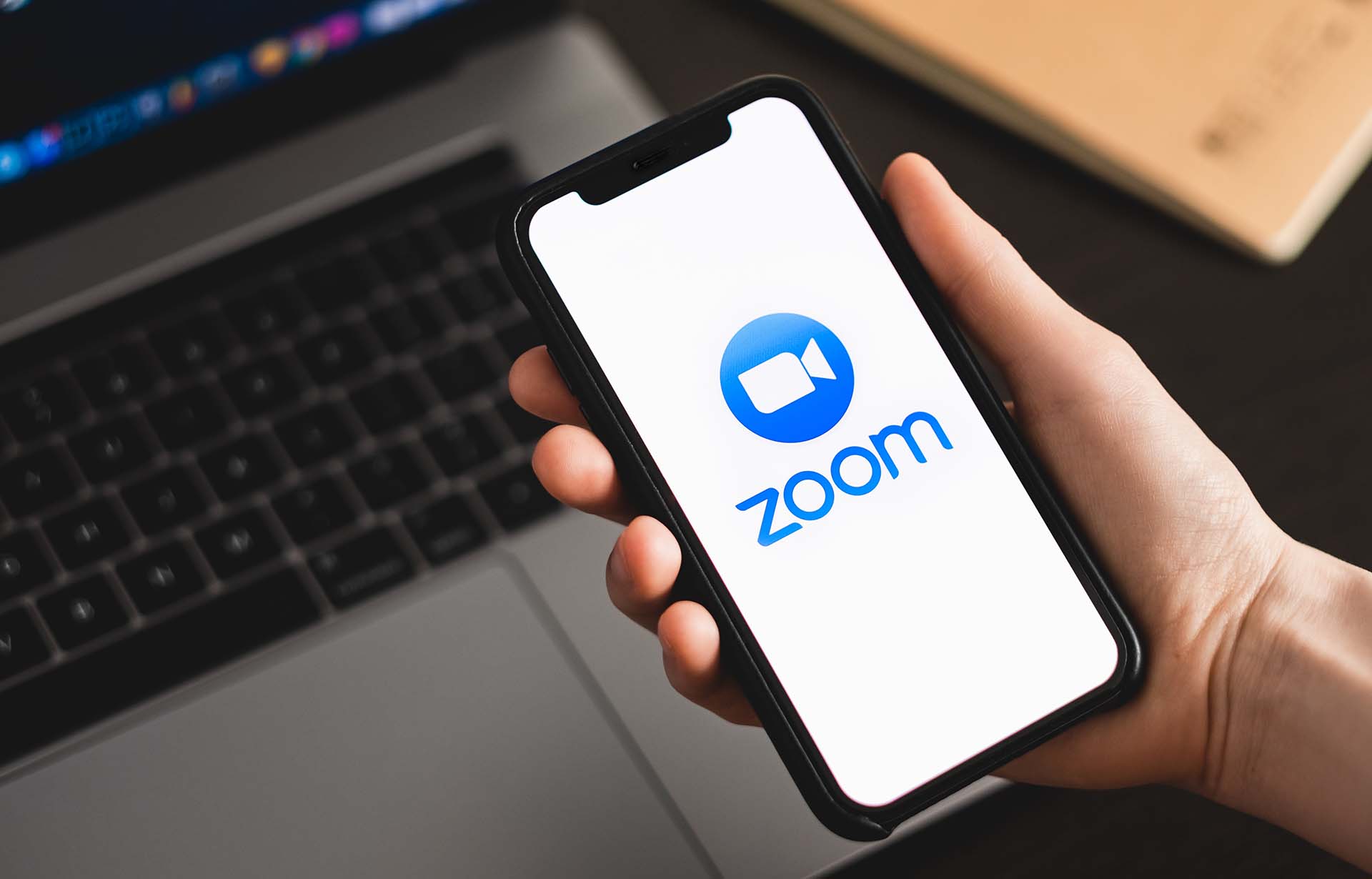 Zoomウェビナー の開催手順を説明