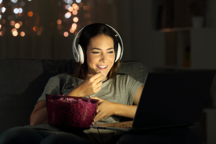 動画を映画のように見せる方法をご紹介