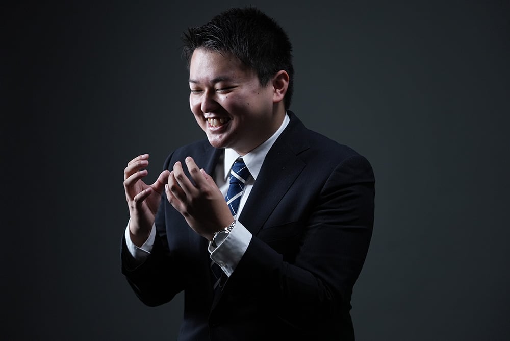 増穂 隆佑