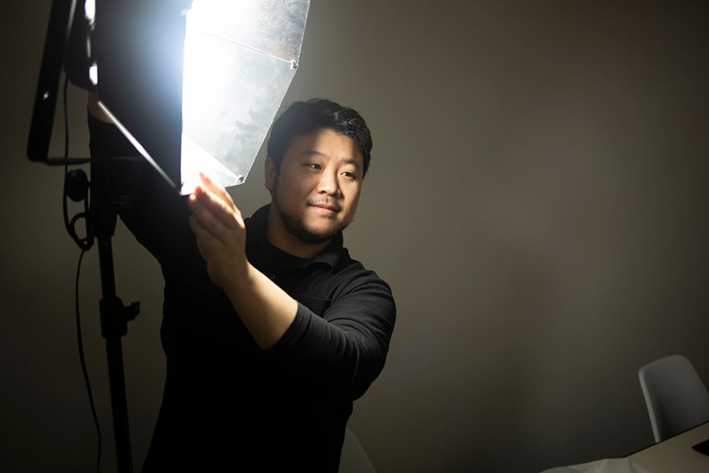 Hiroyuki M.